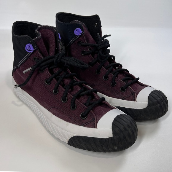 Converse Chuck Taylor All Star Lugged Winter 2.0 Gore-Tex Burgundy High Top‎